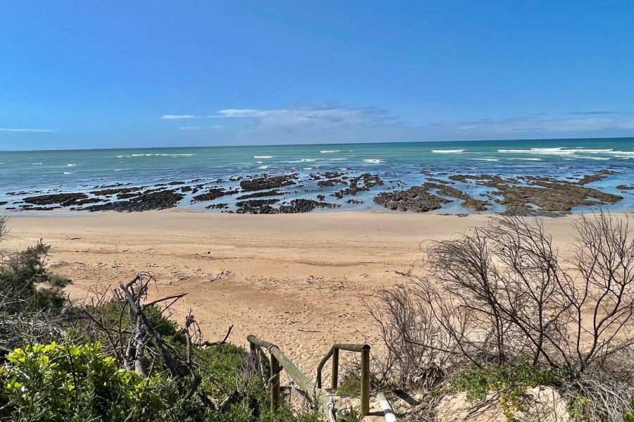 0 Bedroom Property for Sale in Paradise Beach Eastern Cape